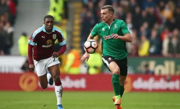 哈登本赛季首次砍下50+，上次单场爆砍50+还在火箭效力