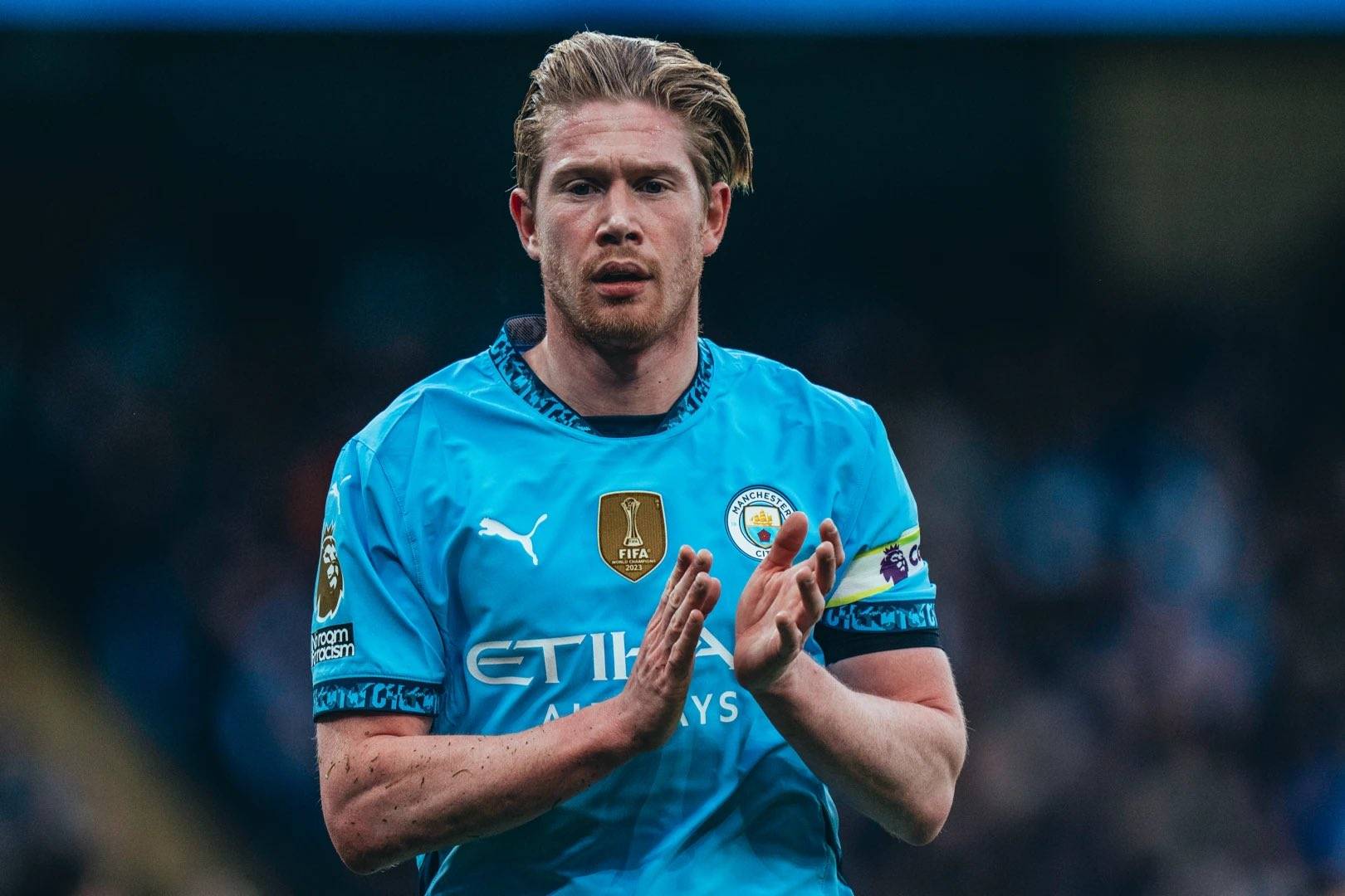 本赛季东契奇缺席时里夫斯场均40分10助攻，今日三节36+9