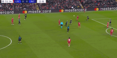 特里：我肯定同意萨拉赫的说法，他已经成为利物浦的替罪羊